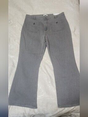 NWT LOFT Curvy High Rise Kick Crop Jeans Gray Clean Hem 32 14R